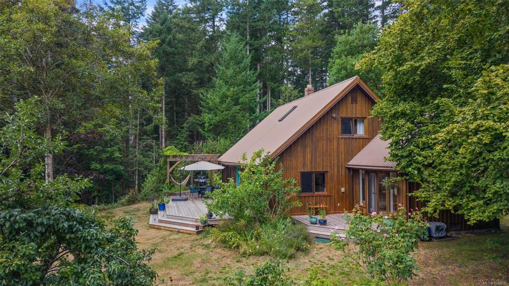 1551 Pickles Rd, 1044236, BC,