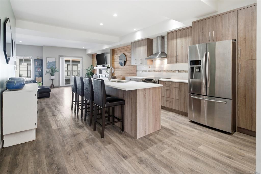 Second View of 687 Strandlund Ave, Sunterra, Langford, BC, V9B 3G2