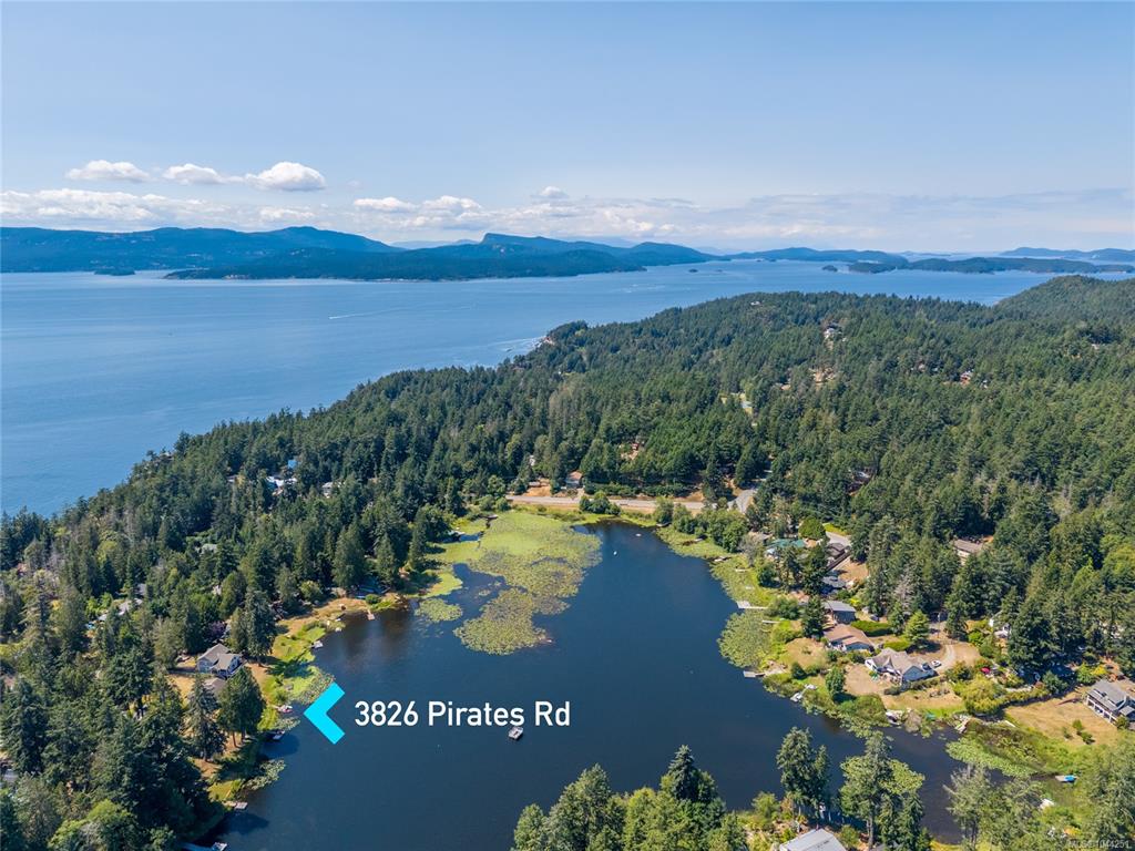 Fifth View of 3826 Pirates Rd, Pender Island, BC, V0N 2M2
