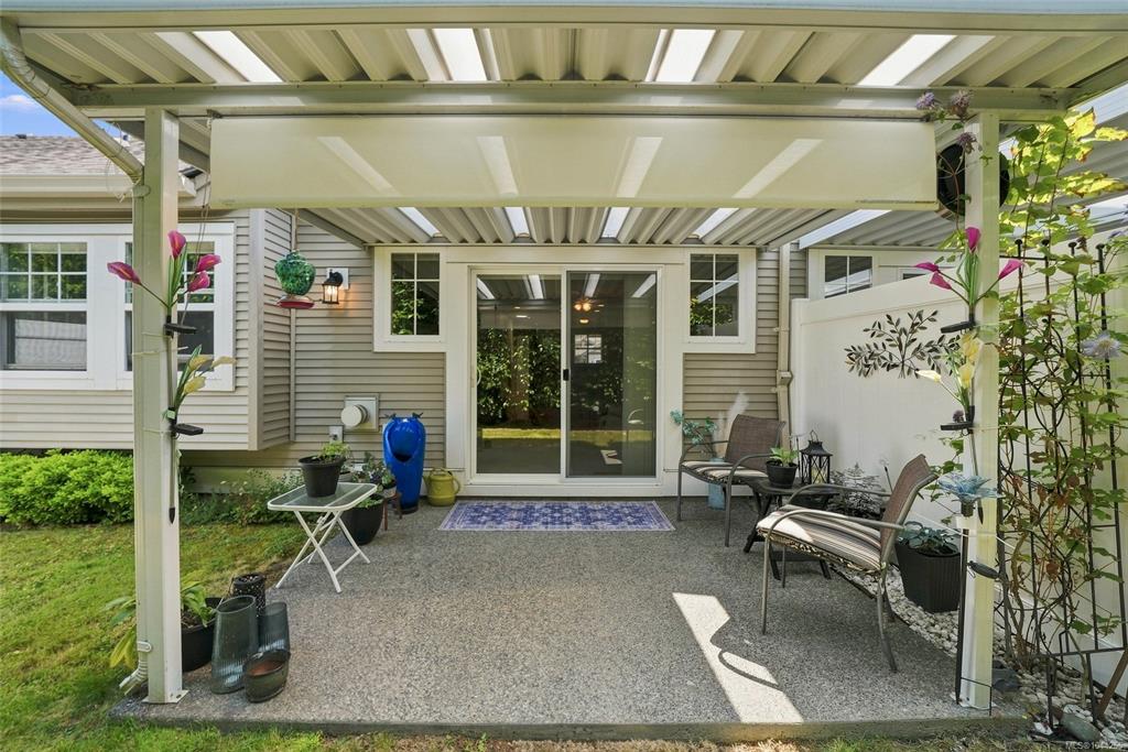 Third View of 631 Blenkin Ave, Oceanwood Gardens, Parksville, BC, V9P 2Z4
