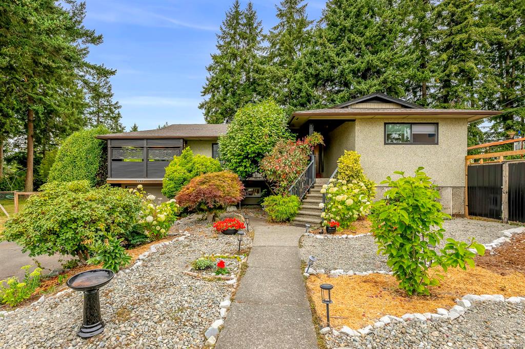 1937 Cougar Cres, 1044265, BC,