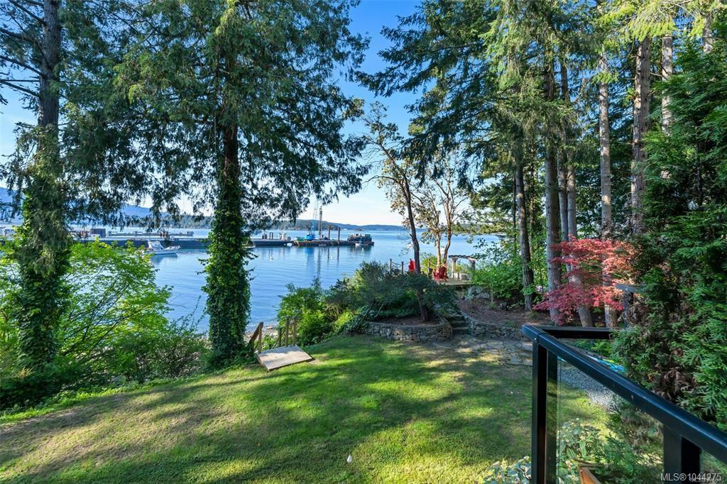 Fourth View of 2250 Dolphin Rd, North Saanich, BC, V8L 5Y7
