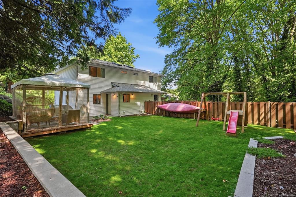 Fourth View of 184 Westwood Rd, Nanaimo, BC, V9R 6R8