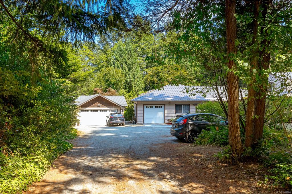 Fifth View of 5435 Fowler Rd, Saanich, BC, V8Y 1Y4