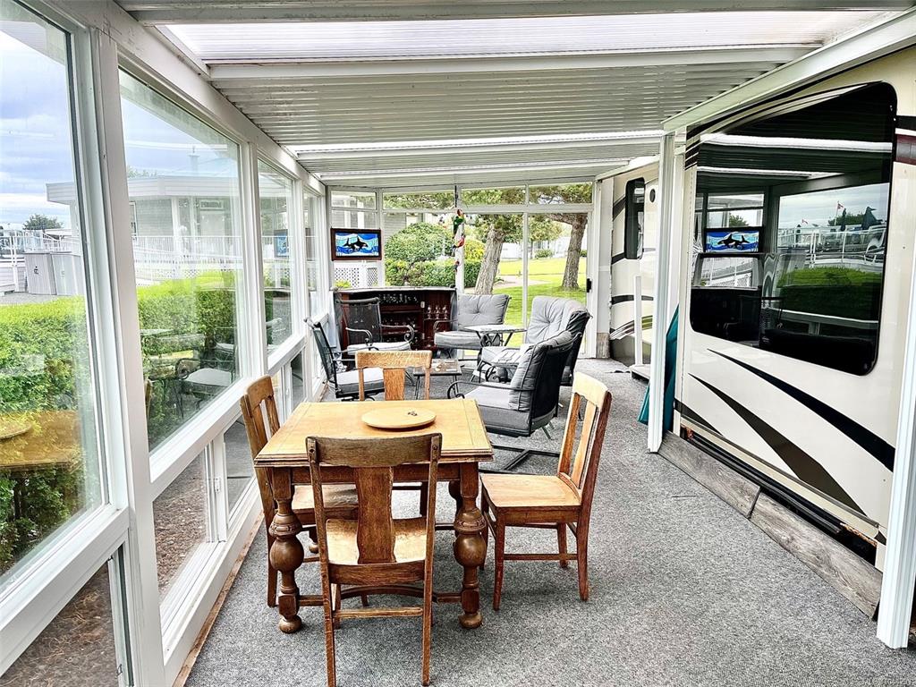 Third View of 200 Corfield St, Parksville, BC, V9P 2H5
