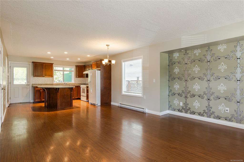 Fourth View of 293 Applegreen Ave, Nanaimo, BC, V9R 0A7