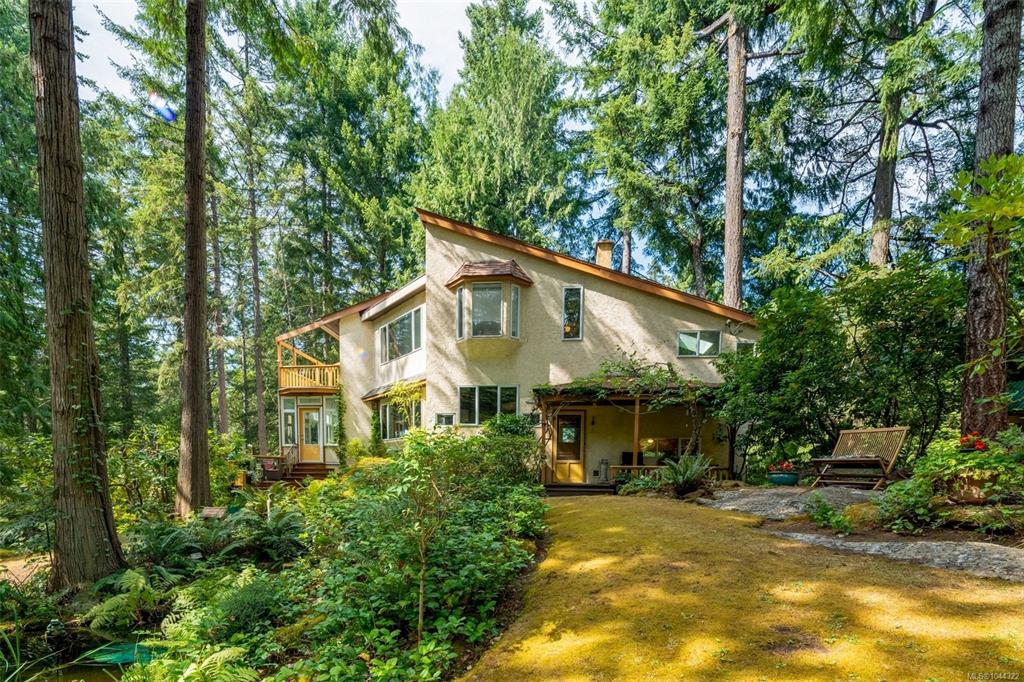 Third View of 3293 Mcguire Way, Ladysmith, BC, V9G 1C4