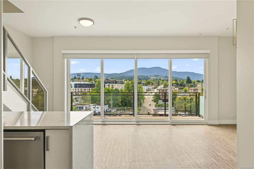 Third View of 91 Chapel St, Nanaimo, BC, V9R 0J3