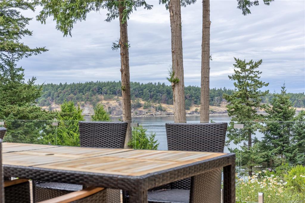 Fourth View of 696 Tumbo Channel Rd, Saturna Island, BC, V0N 2Y0