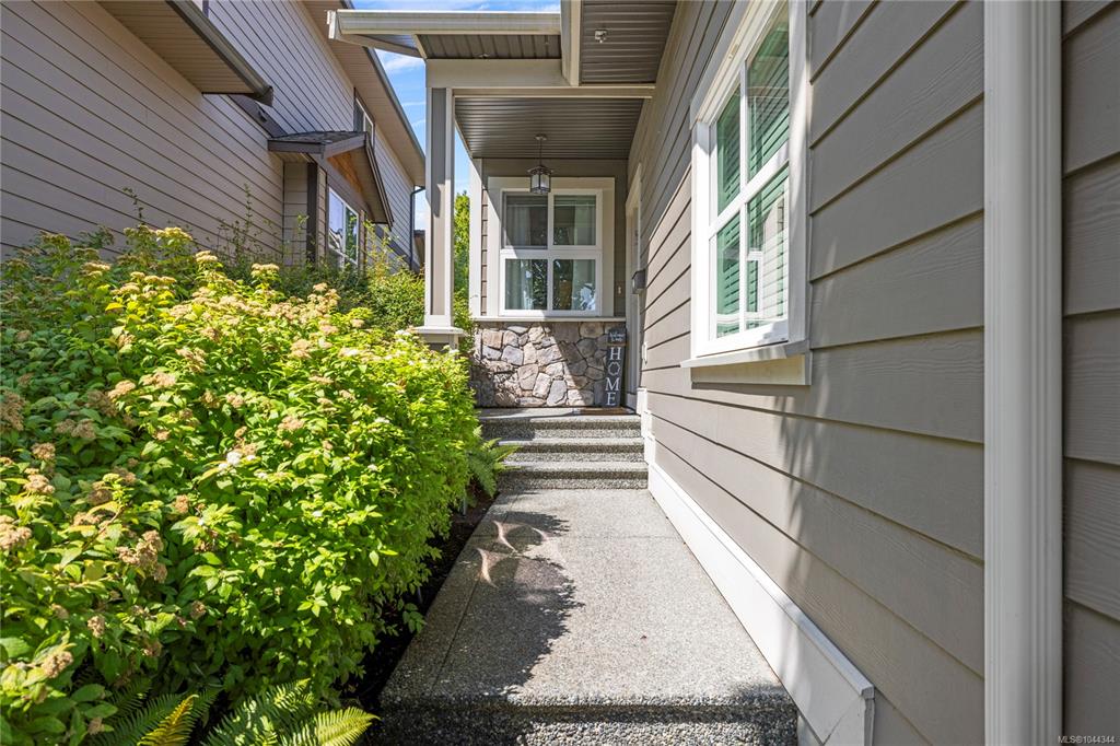 Third View of 6228 Washington Way, Nanaimo, BC, V9T 0A3