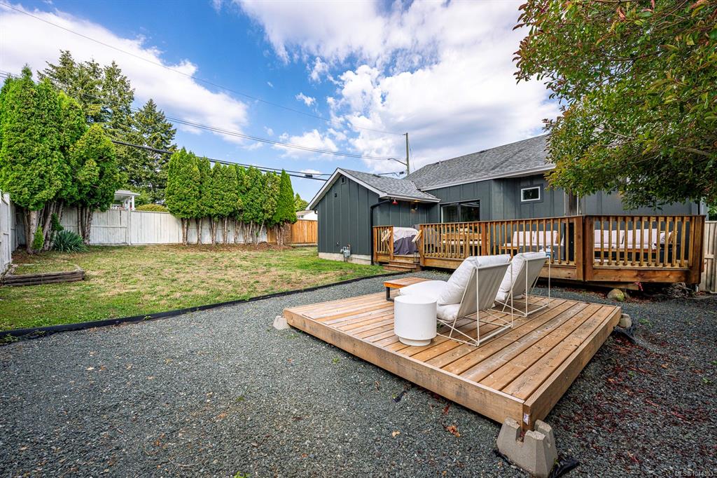 Fourth View of 1405 Malahat Dr, Courtenay, BC, V9N 8H3