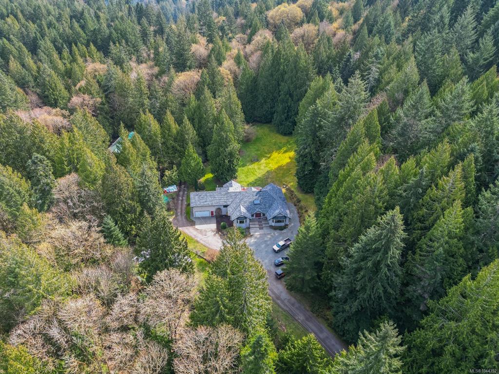 Second View of 3105 Cameron Taggart Rd, Cobble Hill, BC, V8H 0B6