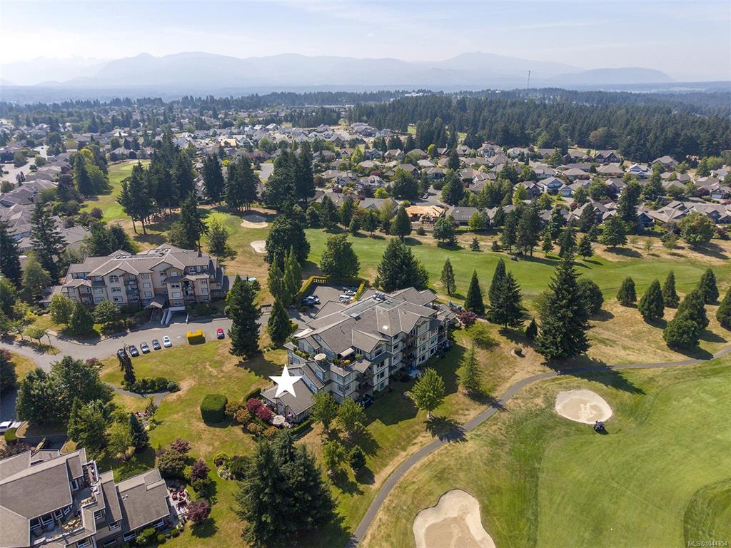 3666 Royal Vista Way, 1044354, BC,
