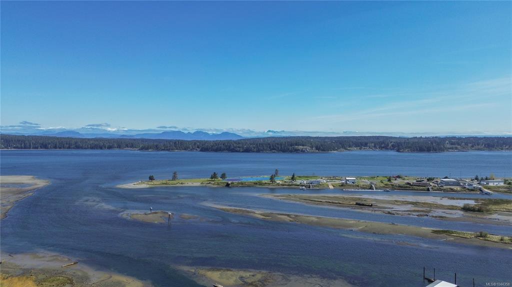 Fourth View of 2991 North Beach Dr, Campbell River, BC, V9W 0B5