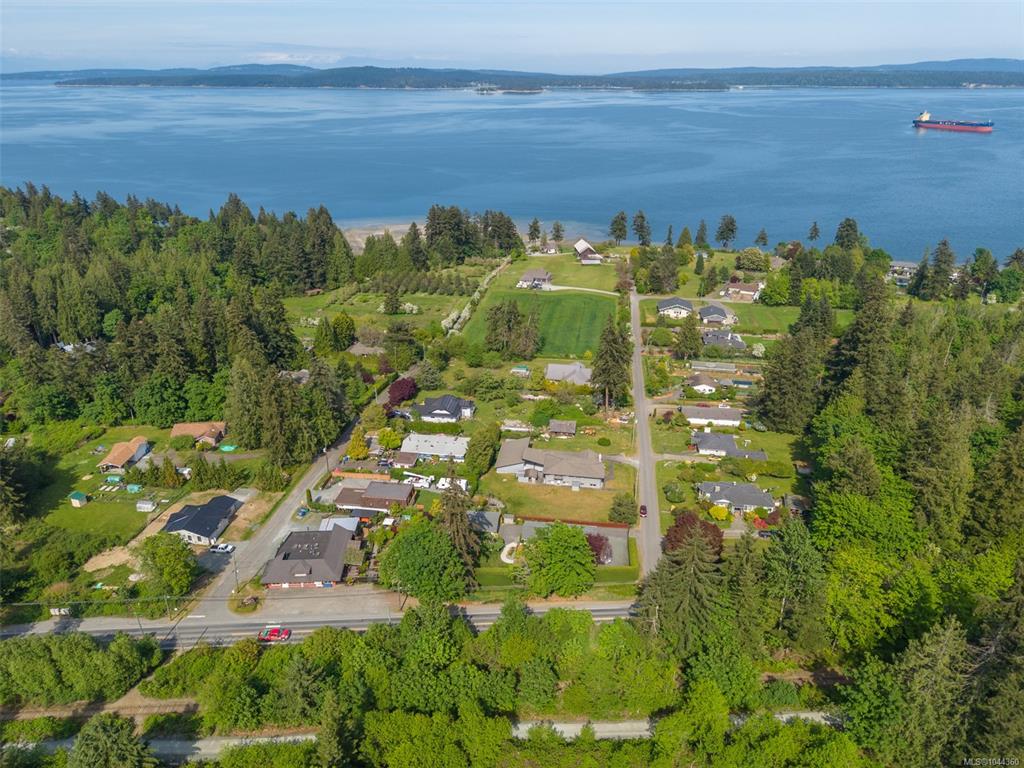Third View of 3475 Seacloud Rd, Saltair, BC, V0R 1K2