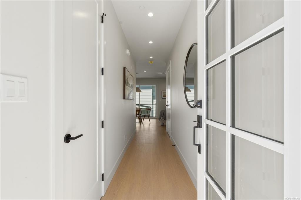 Fifth View of 830 Blackbird Pl, Langford, BC, V9B 6H4