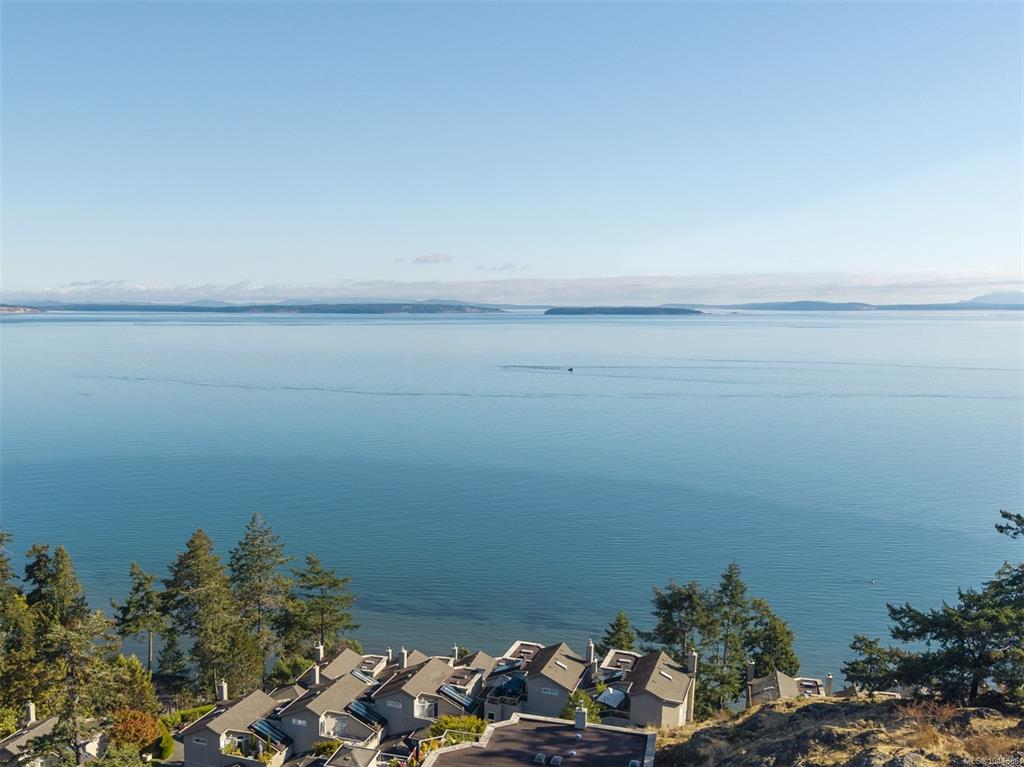 Second View of 4771 Cordova Bay Rd, Seascape, Saanich, BC, V8Y 2J7