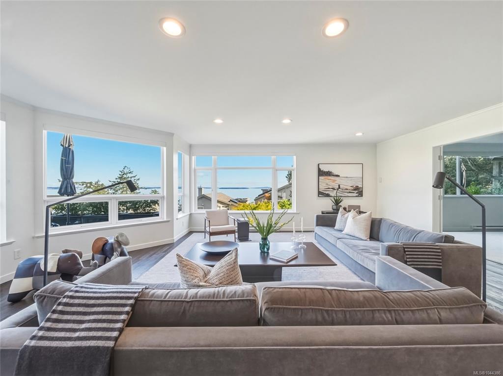 Fifth View of 4771 Cordova Bay Rd, Seascape, Saanich, BC, V8Y 2J7