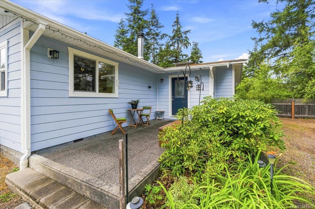 Third View of 2212 Burgoyne Rd, Coombs, BC, V0R 1M0