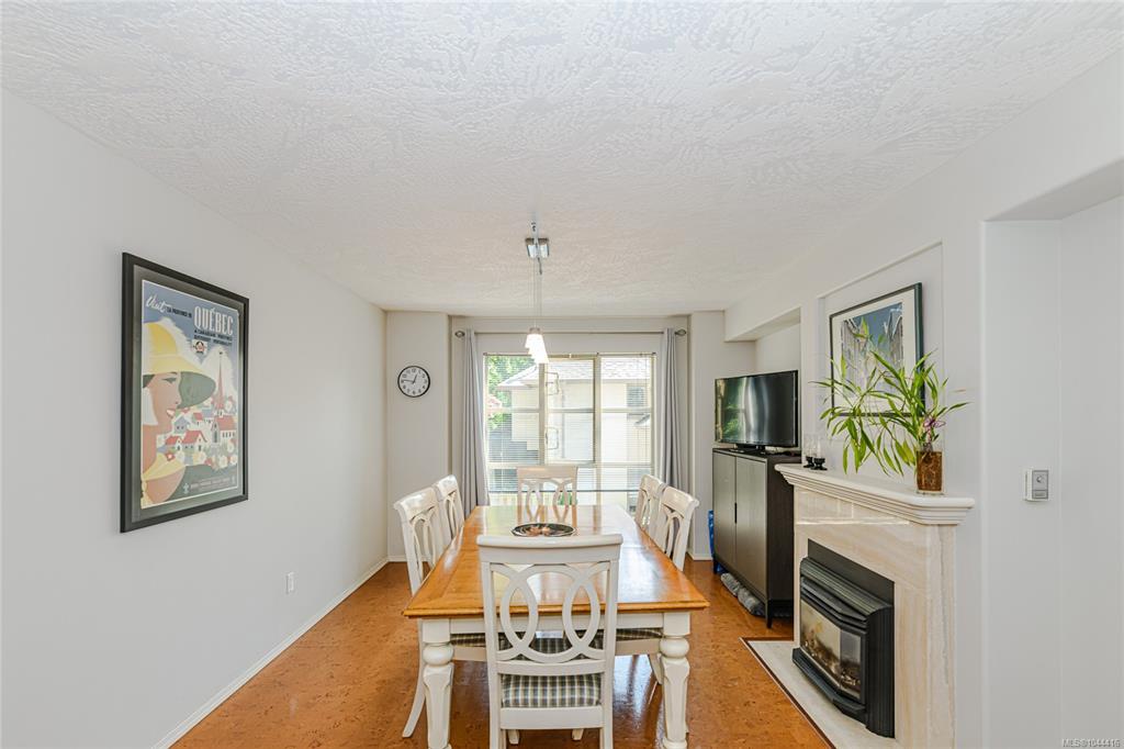 Fifth View of 510 Marsett Pl, Amble Green, Saanich, BC, V8Z 7J1