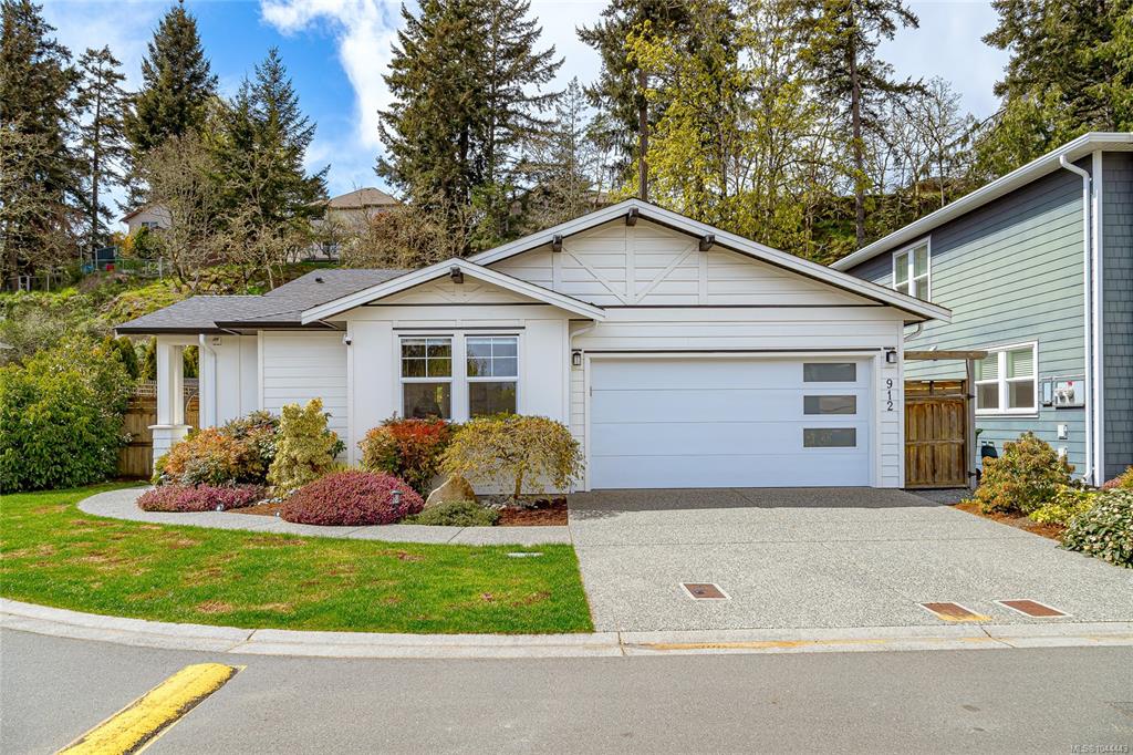 Third View of 912 Randall Pl, Langford, BC, V9B 5W1
