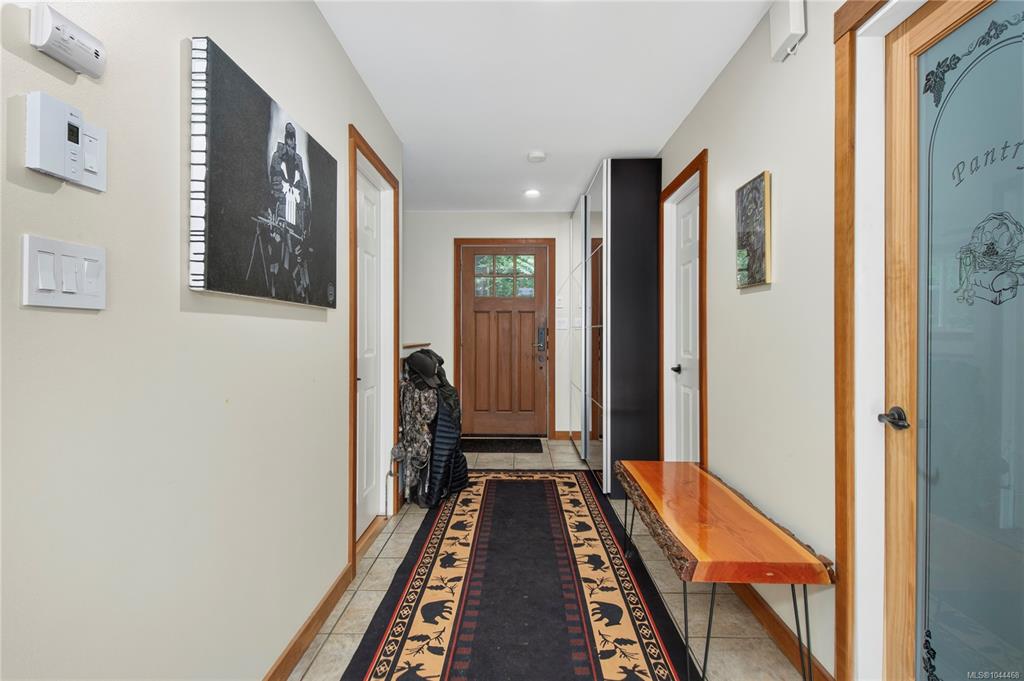 Fifth View of 4777 Forbidden Plateau Rd, Courtenay, BC, V9J 1R3