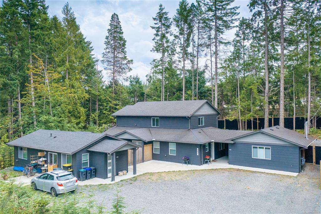 Second View of 242 Sunningdale Rd E, Qualicum Beach, BC, V9K 1L3