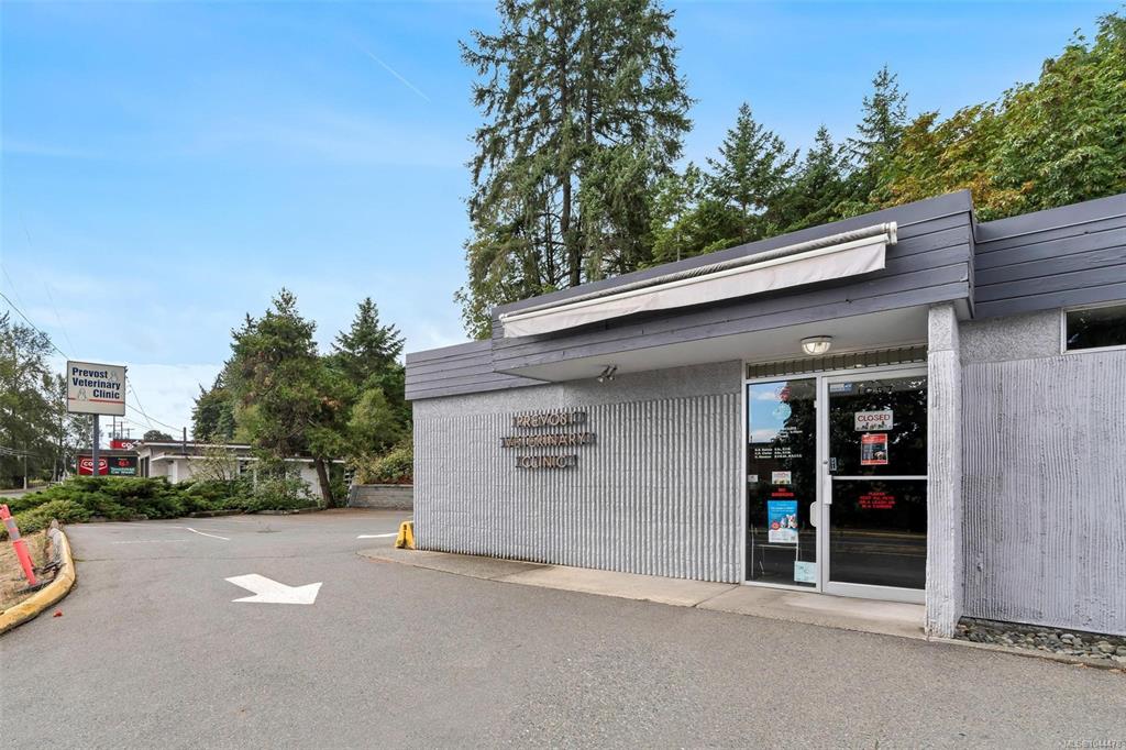 Third View of 1057 1033 Canada Ave, Duncan, BC, V9L 1V2