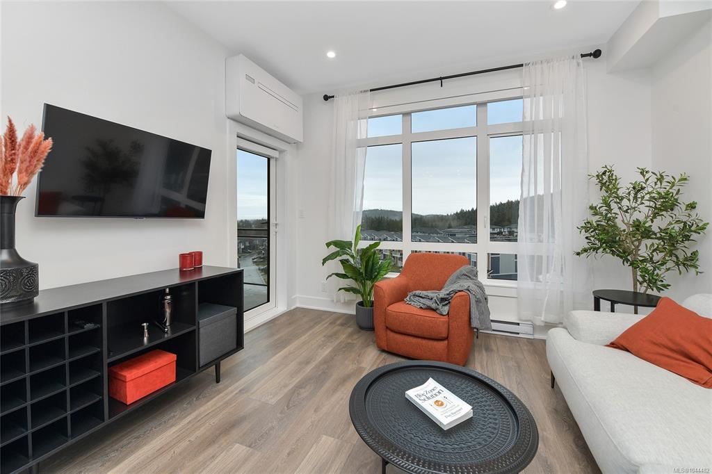 Third View of 1114 Samar Cres, Langford, BC, V9B 7C5