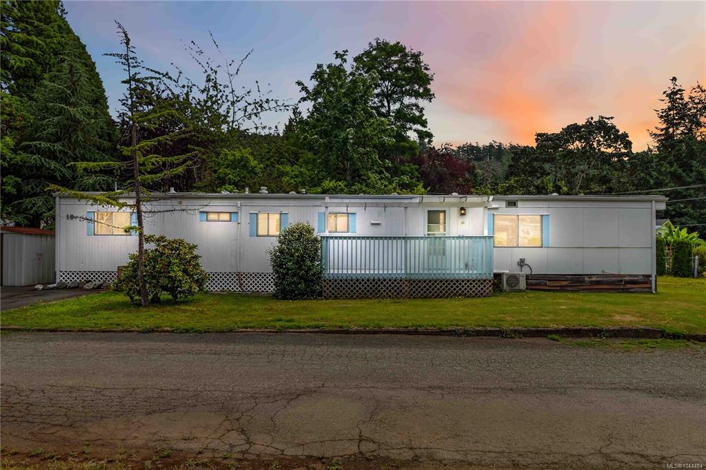 Third View of 2607 Selwyn Rd, Langford, BC, V9B 3L2