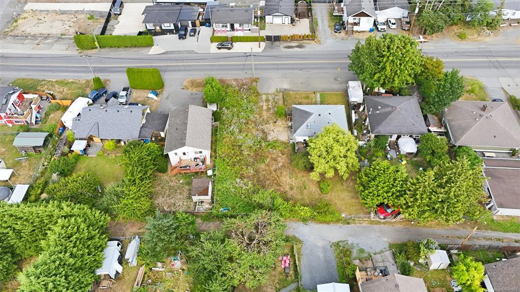 Third View of 840 Victoria Rd, Nanaimo, BC, V9R 4R8