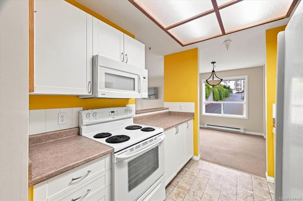 Fourth View of 1631 Dufferin Cres, Nanaimo, BC, V9S 5T4