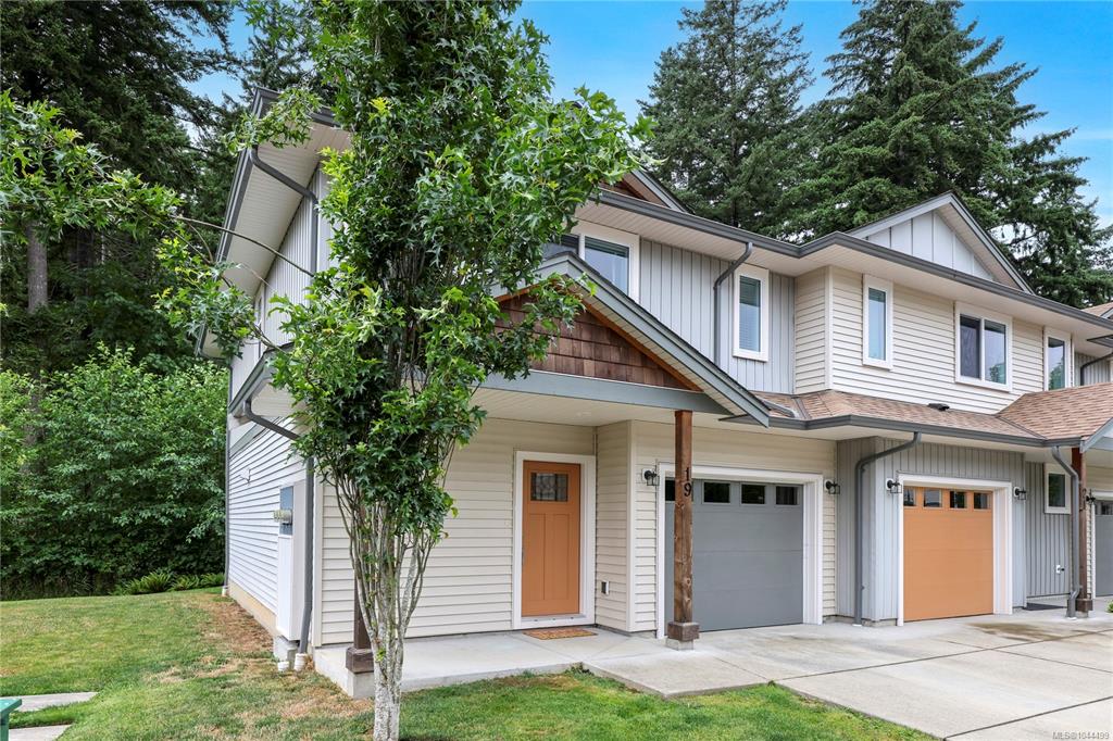 Fourth View of 2109 13 Th St Ne, PARKSIDE, Courtenay, BC, V9N 0B1