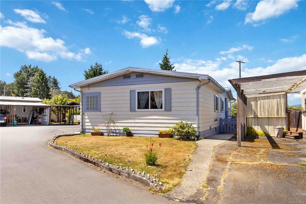 Third View of 158 Cooper Rd, View Royal, BC, V9A 7B3