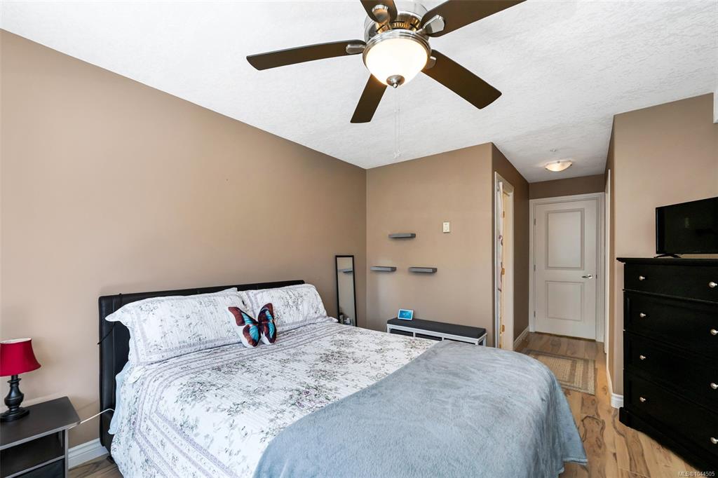 Fourth View of 650 Dobson Rd, The Hamptons, Duncan, BC, V9L 2L7