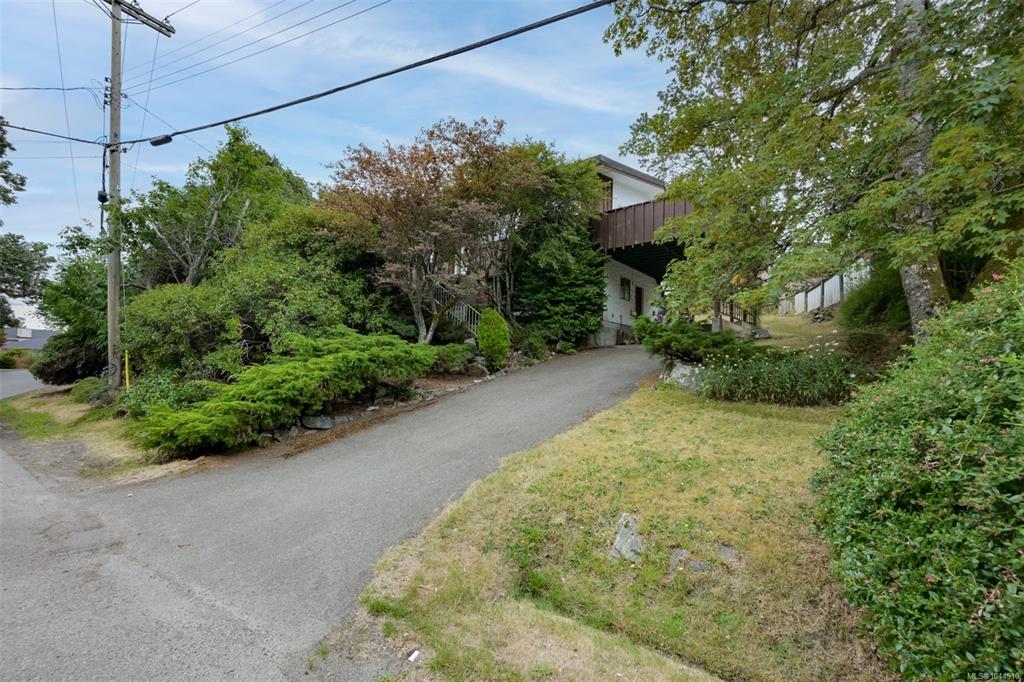 Fourth View of 3938 Shorncliffe Rd, Saanich, BC, V8P 2T6
