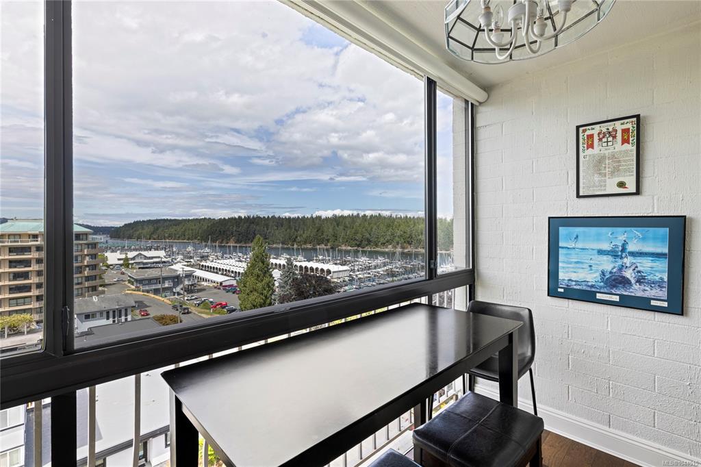 Fifth View of 33 Mt Benson St, Harbour Towers, Nanaimo, BC, V9S 5L2