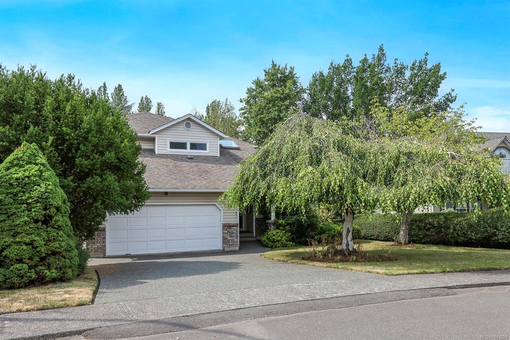 Second View of 1503 Juniper Pl, Comox, BC, V9M 1A2