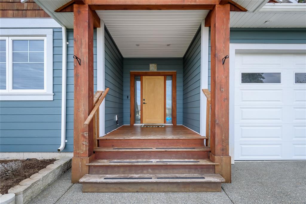 Third View of 2129 Blue Jay Pl, Courtenay, BC, V9N 3Z6