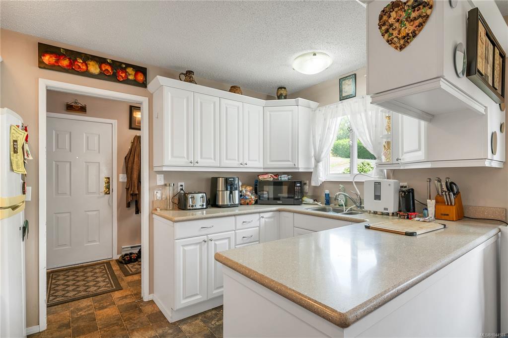 Fourth View of 515 Oak Pl, Campbell River, BC, V9W 5S2