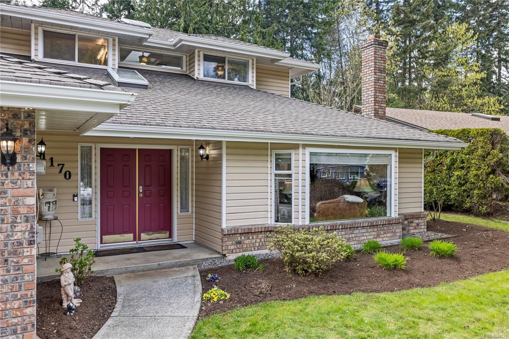Fourth View of 1170 Clubhouse Dr, EAGLECREST, Qualicum Beach, BC, V9K 1C4