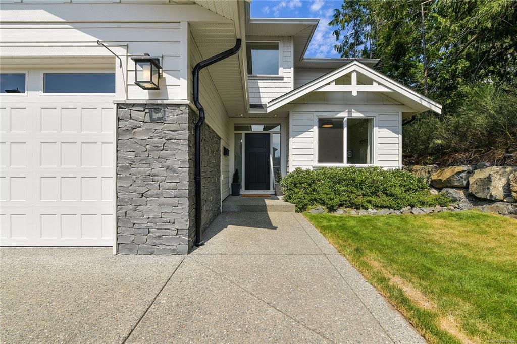 Third View of 1122 Golden Spire Cres, Langford, BC, V9C 0R2