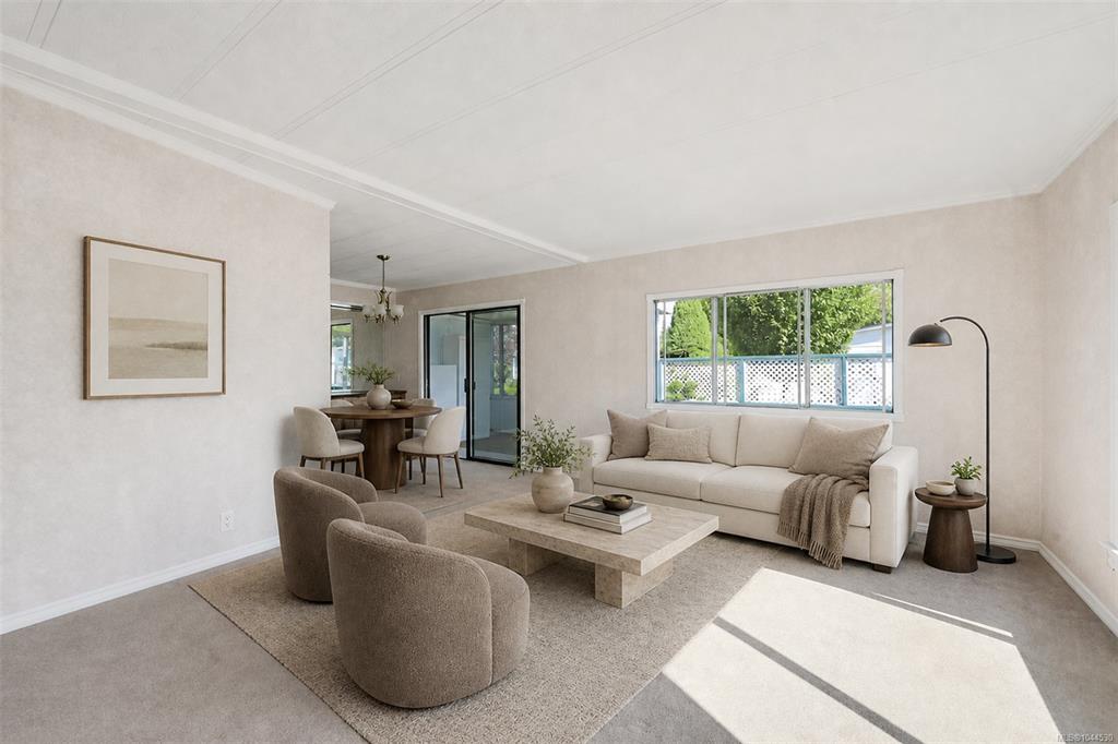 Fifth View of 9362 Village Way, Summergate Village, Sidney, BC, V8L 4N8
