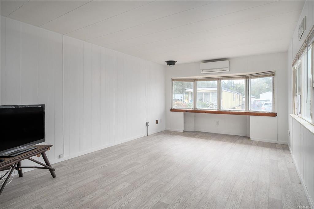 Third View of 1050 Bowlby Rd, Pine Estates MHP, Coombs, BC, V0R 1M0