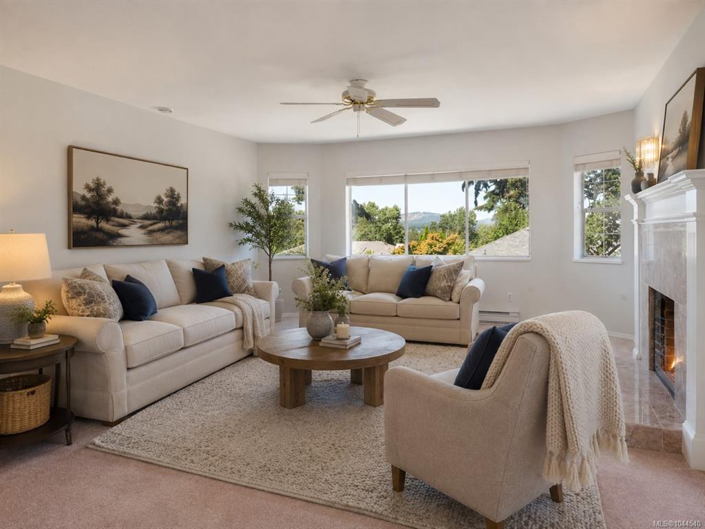 Fourth View of 1287 Carmichael Crt, Saanich, BC, V8Z 7B9