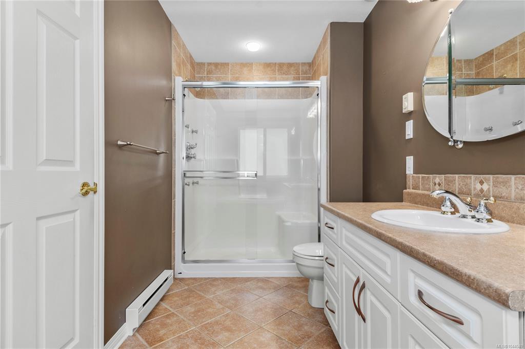 Fourth View of 228 Maryland Rd, Campbell River, BC, V9W 8H5