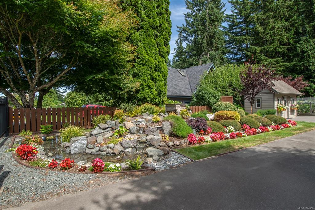 Fifth View of 3095 Martin Rd, Campbell River, BC, V9W 1M4
