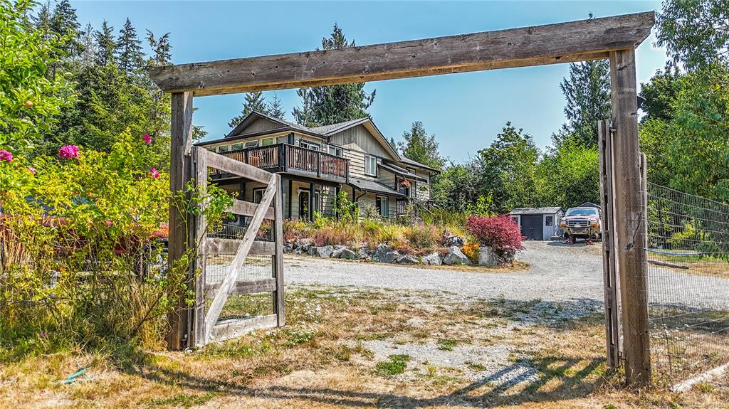 Second View of 877 Hutchinson Rd, Cobble Hill, BC, V0R 1L0