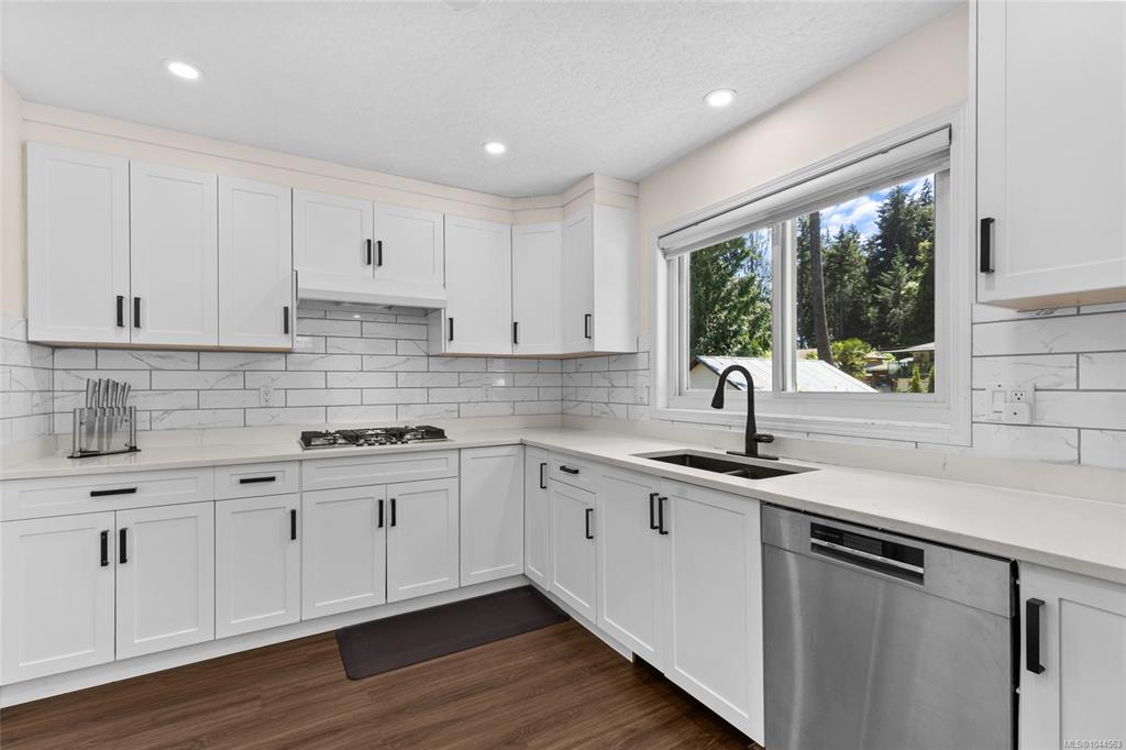 Second View of 1039 Haslam Ave, Langford, BC, V9B 2N3