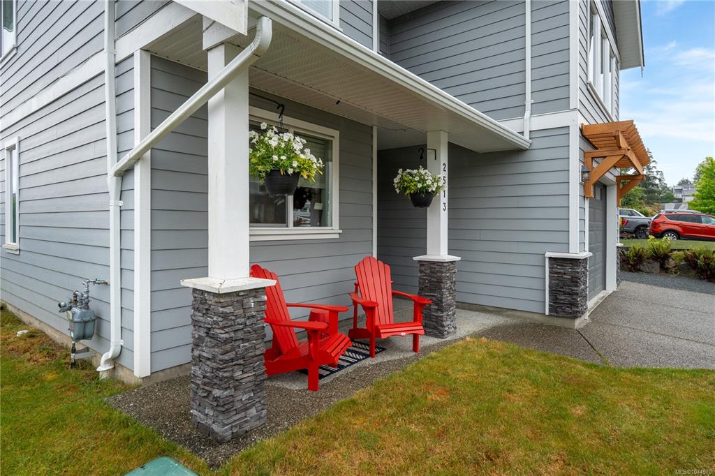 Fifth View of 2513 West Trail Crt, Sooke, BC, V9Z 1P3